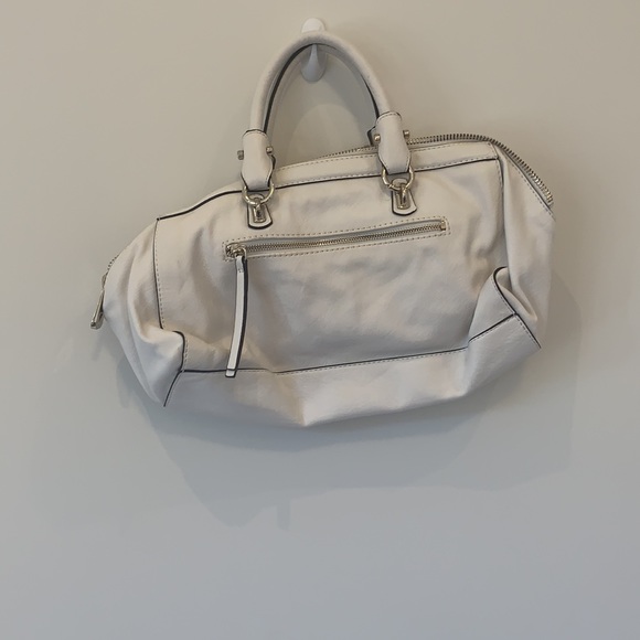 Guess Purse - Picture 3 of 5